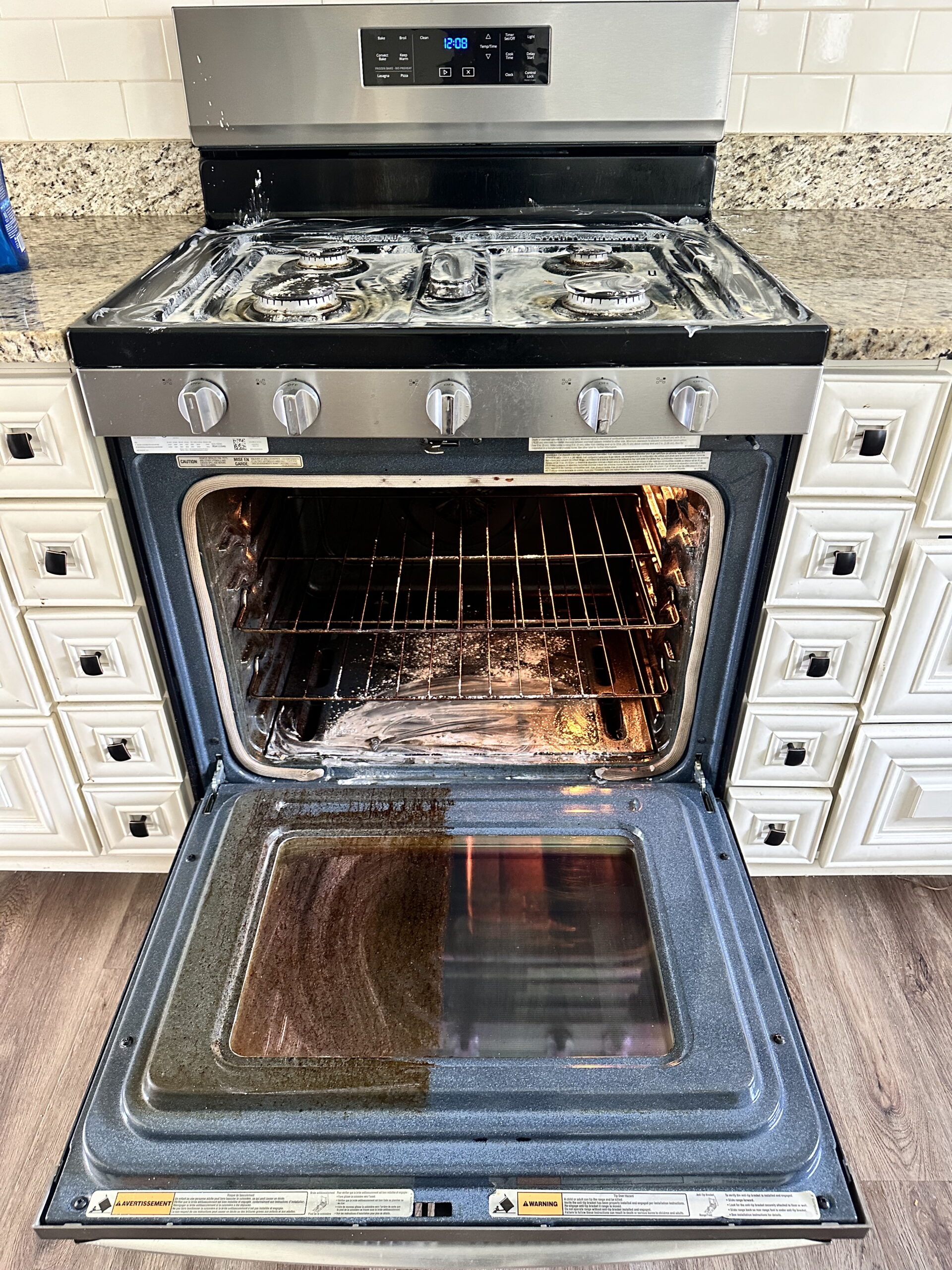What's involved in a Home Deep Clean? Your Ultimate House Cleaning Guide AlvaCleen Services Oven Deep Cleaning results