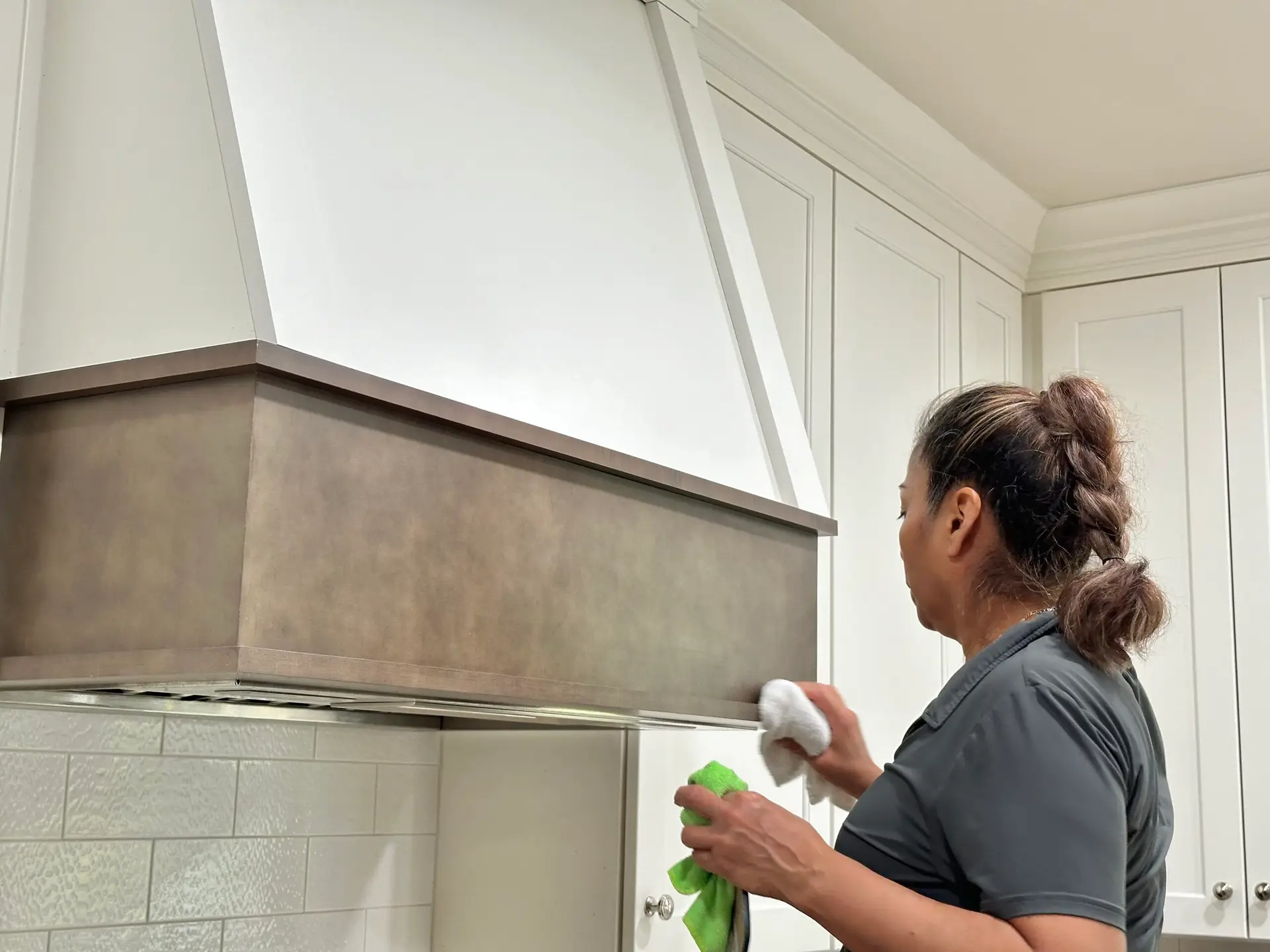 AlvaCleen Services Hood Deep Cleaning